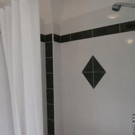 Апартаменты Les Thermes Биарриц